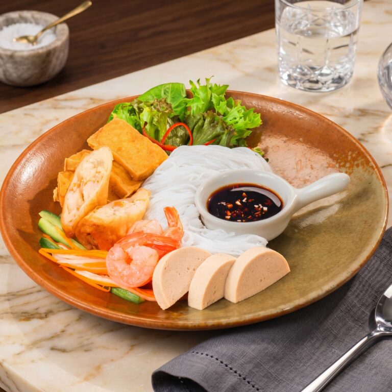 Bữa Trưa